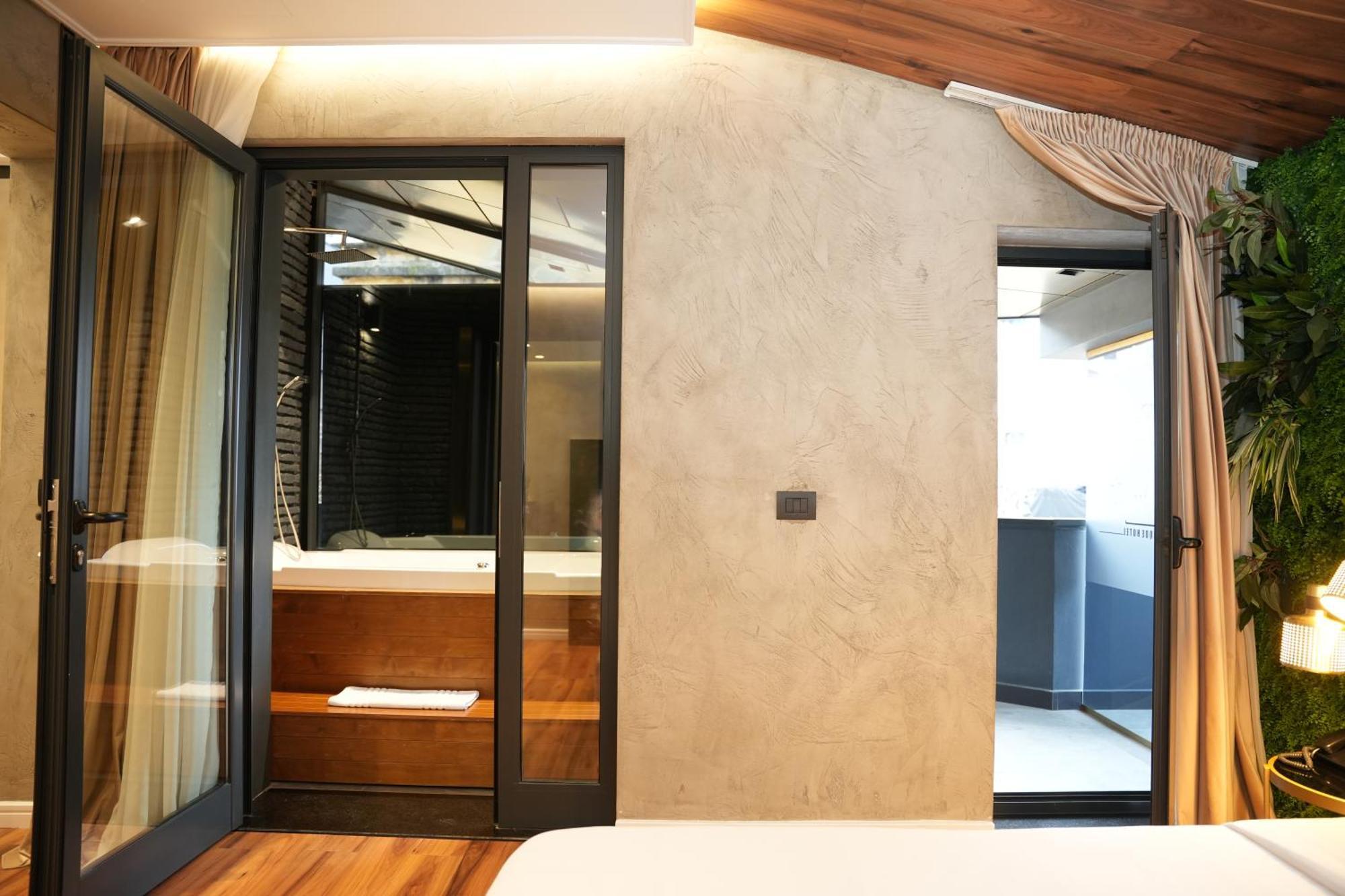 La Suite Boutique Hotel Tirana Exterior foto