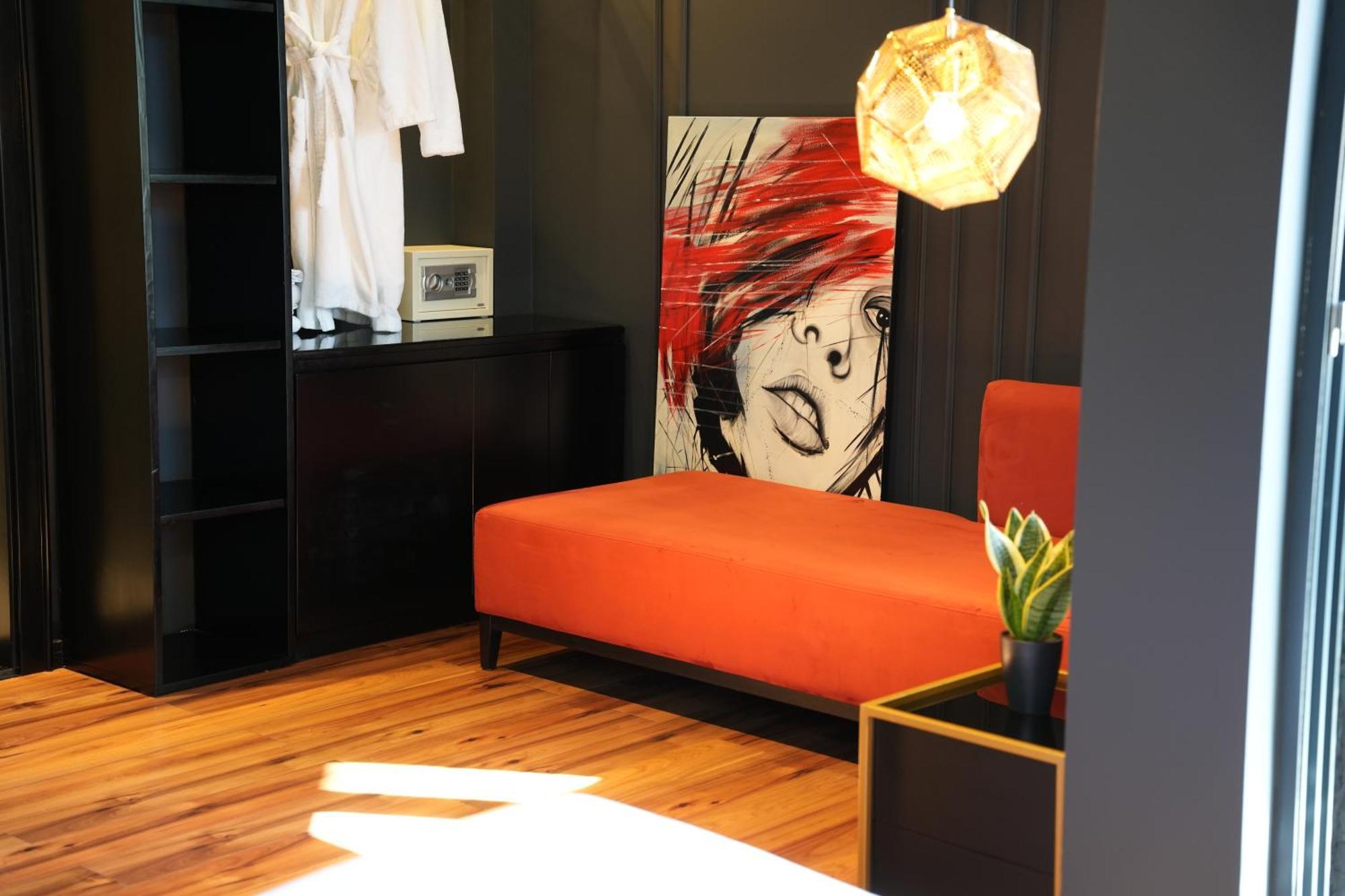 La Suite Boutique Hotel Tirana Exterior foto